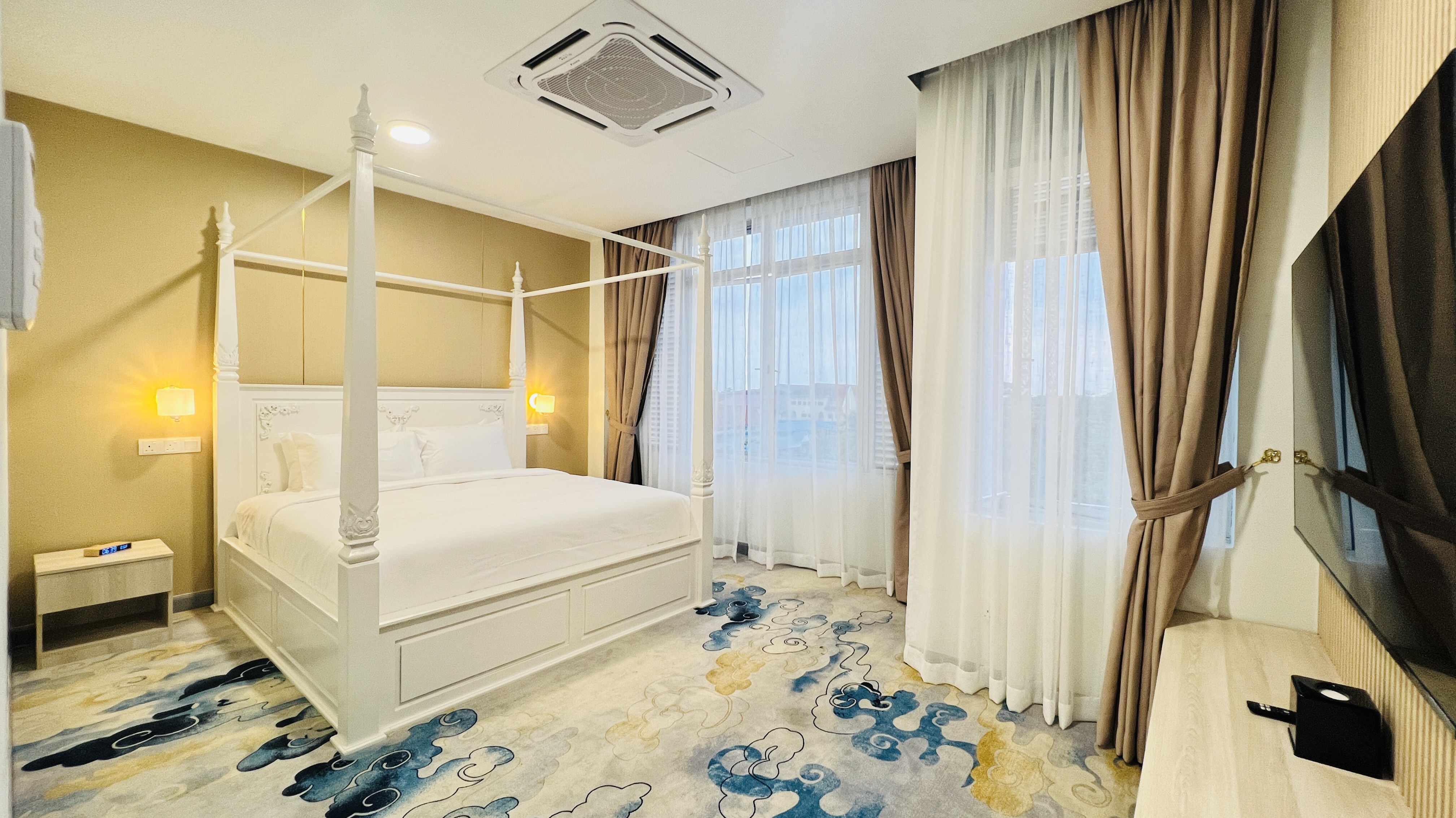 Suite Room