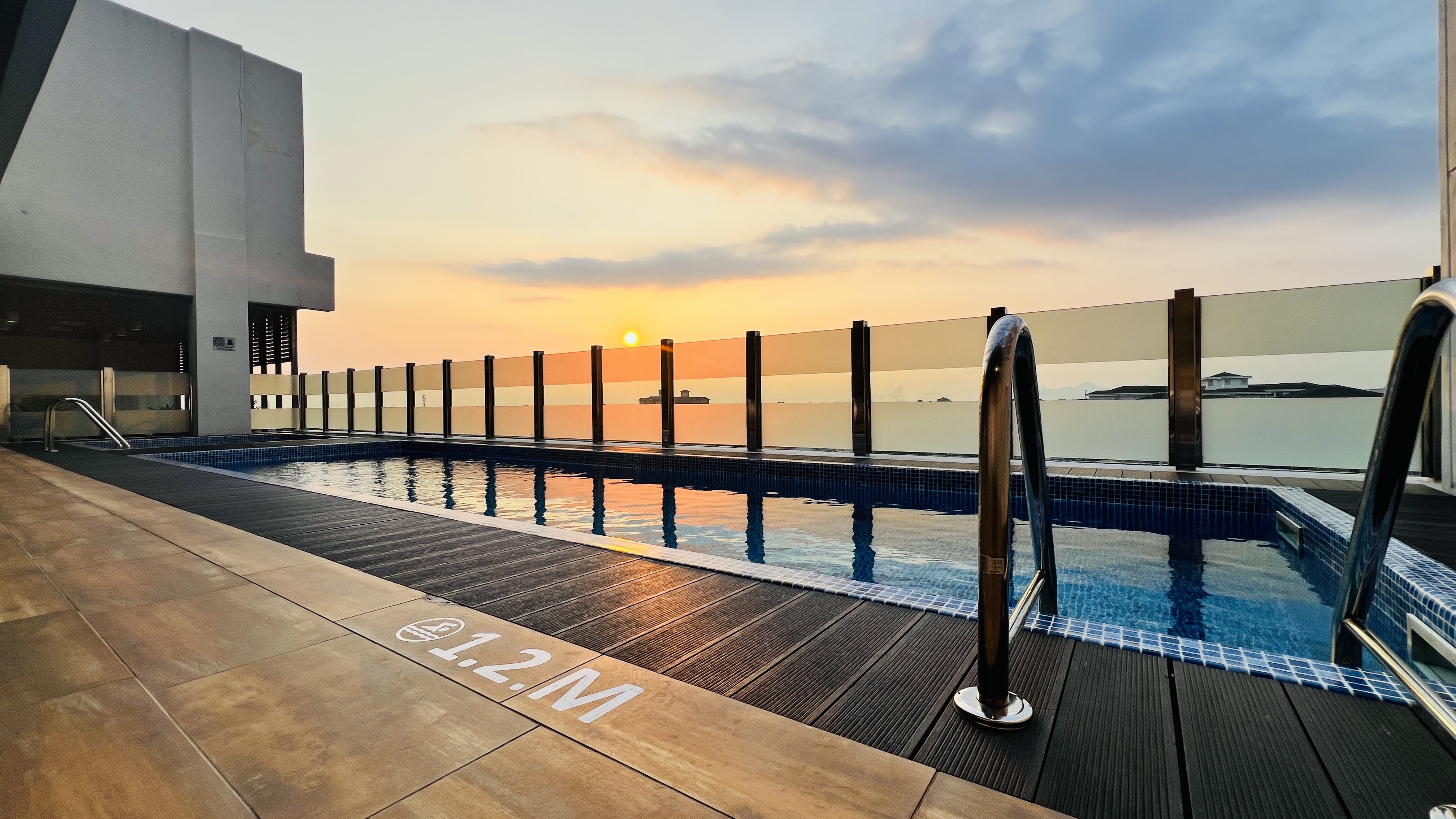 Swimming Pool Side 1